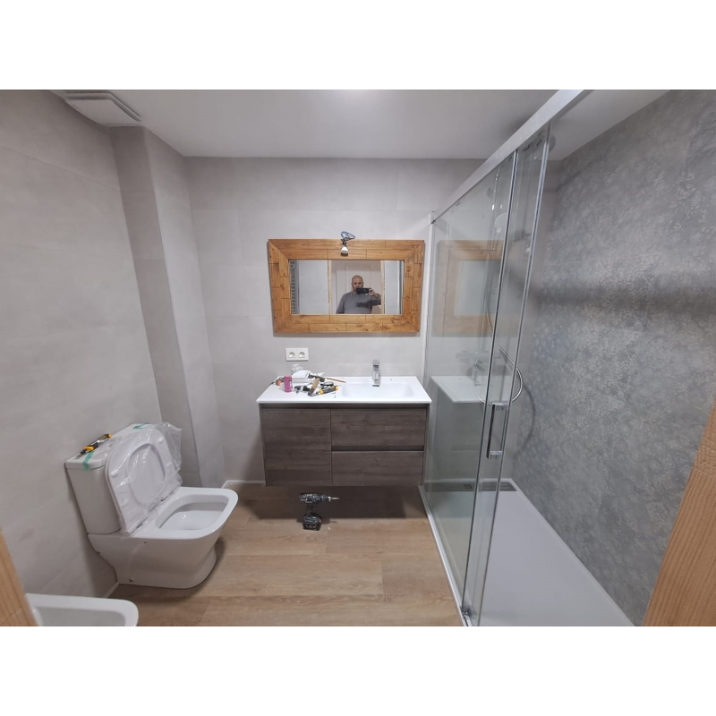 Section image 4